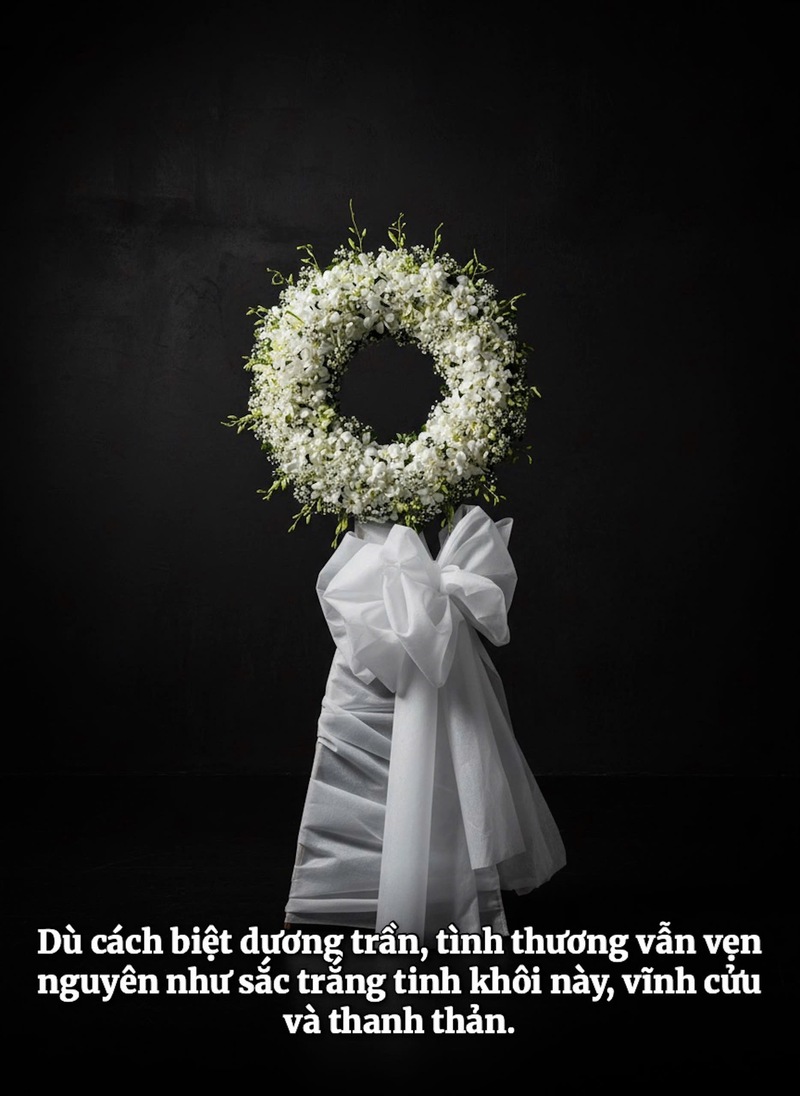 Vòng Hoa Kính Viếng Nhỏ Gọn